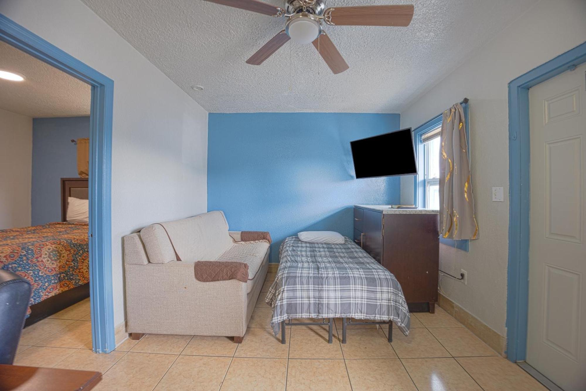 Aladdin Motel By Oyo Merritt Island Exterior foto